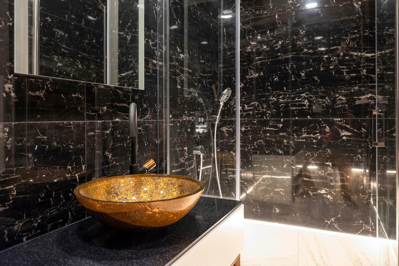Luxury Apartment Mr. Perfect ดูบรอฟนิก ภายนอก รูปภาพ